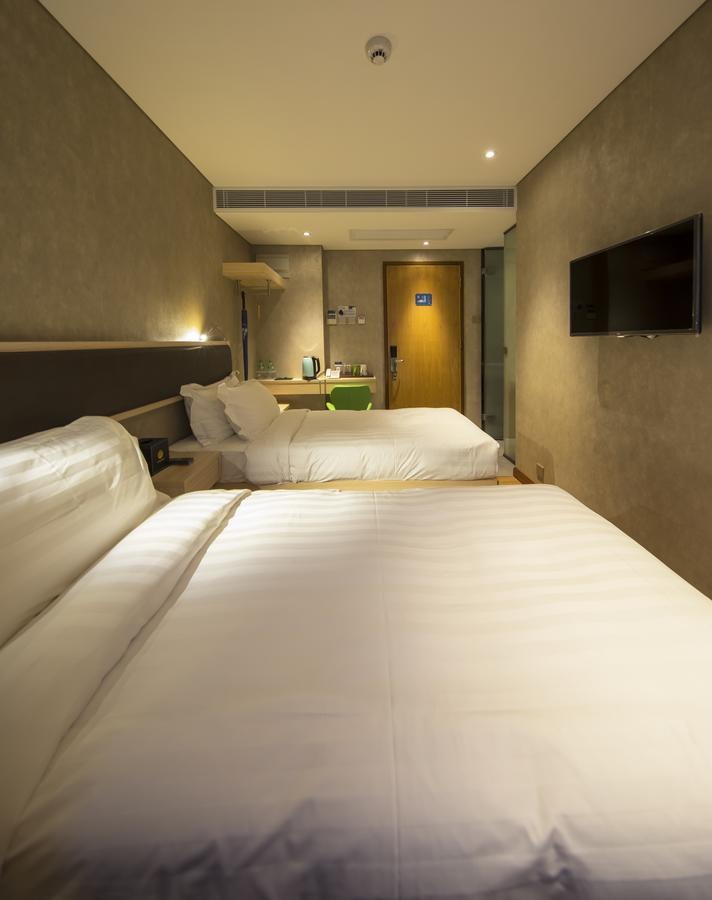 Ifu Hotel Macau Exteriör bild