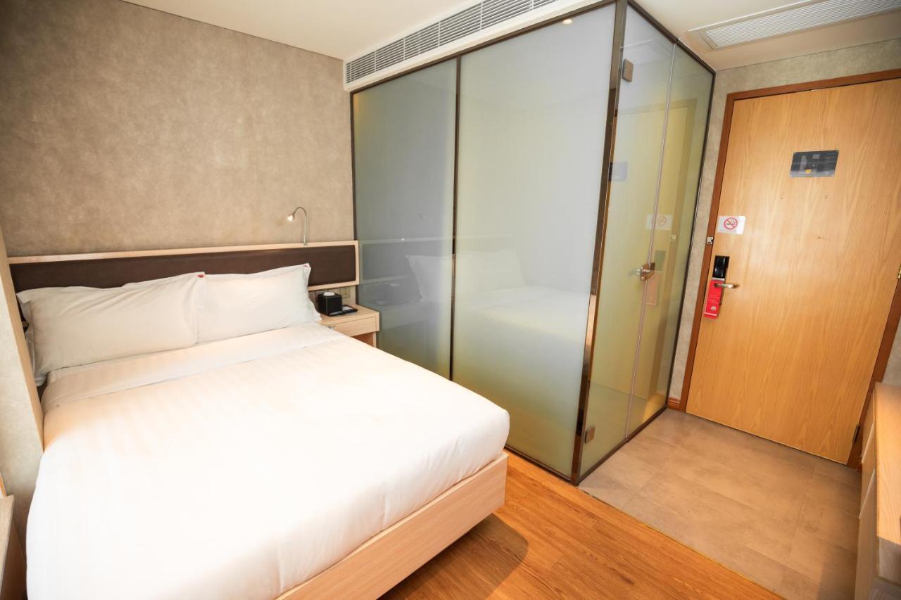 Ifu Hotel Macau Exteriör bild